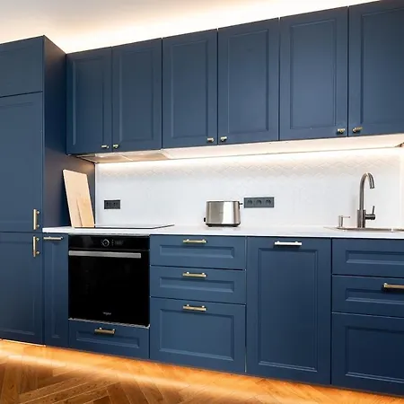 Appartement Top-floor 1br - Parking Garage - Breakfast Station *